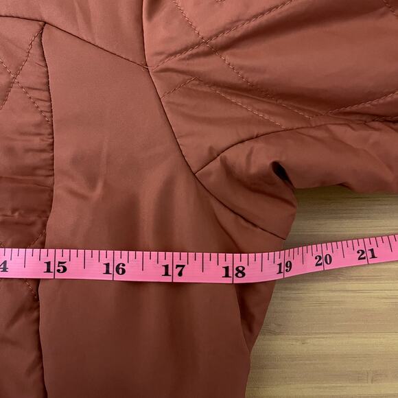 Helly Hansen Canyon Red Orange Quilted Insulator Jacket Size Medium Outdoorsy - Picture 14 of 14